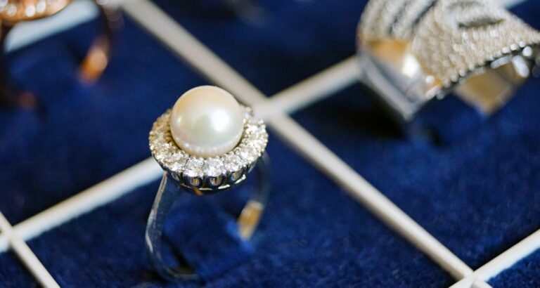 Beneficial Tips To Help With Your Jewlery Needs