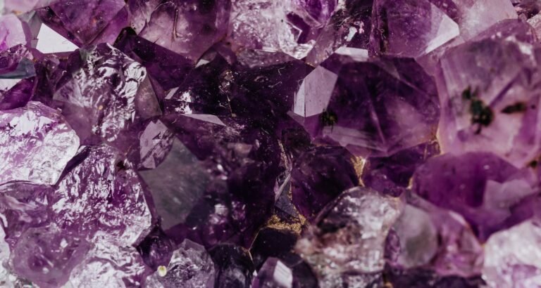 Want To Know More About The World Of Jewelry? This Article Has The Tips You Need