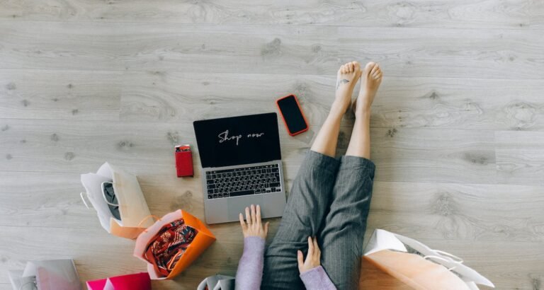 Save Money And Time Through Online Shopping